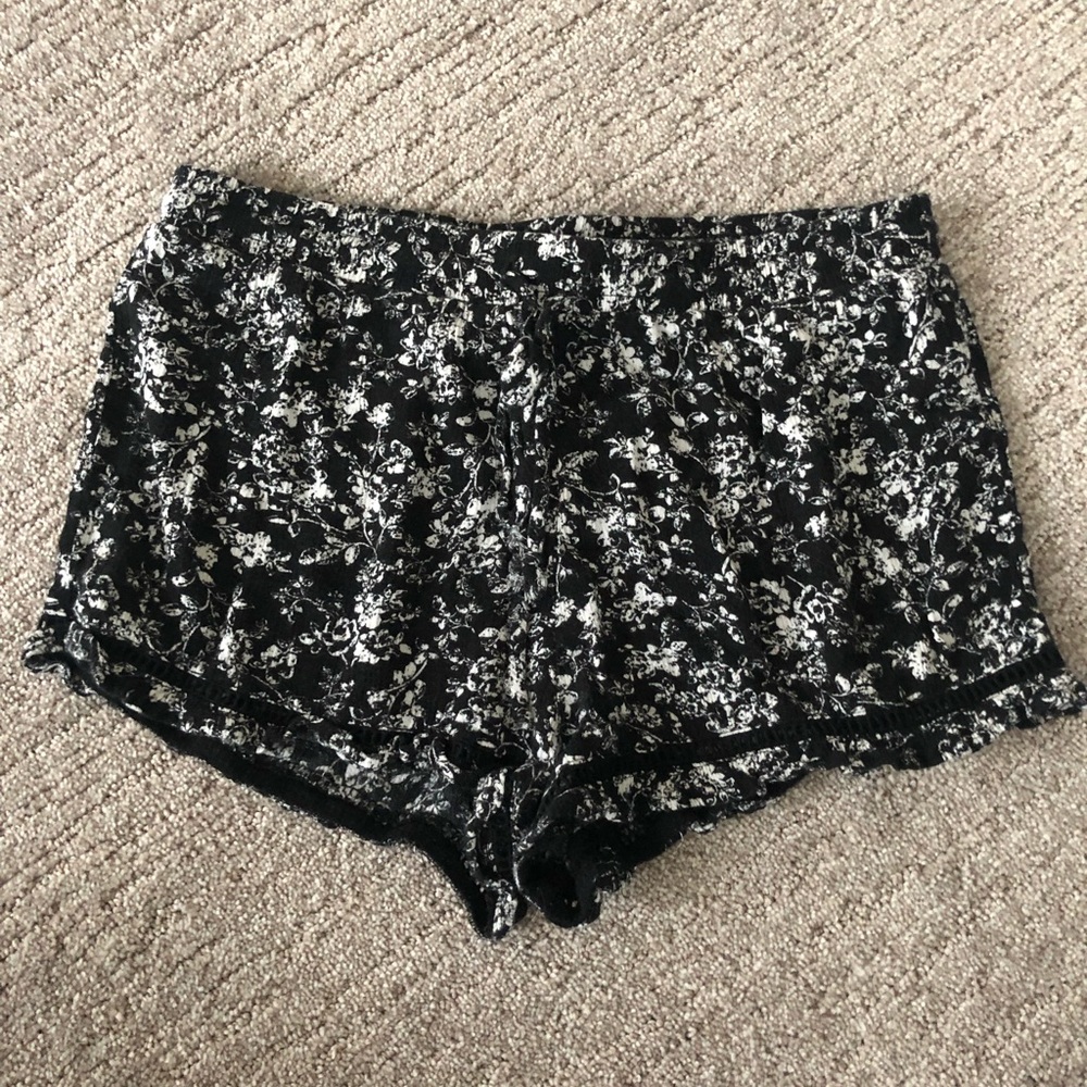 Ladies Full Tilt shorts